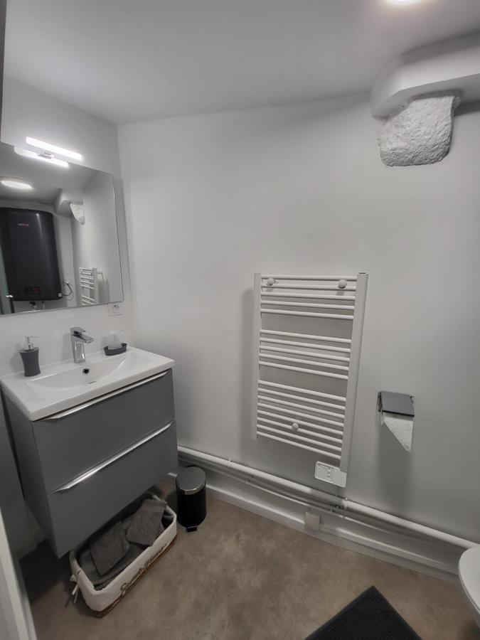 Superbe Appartement T2 Centre Historique La Souterraine Dış mekan fotoğraf